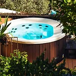 Otel Boutique Casa Granados 4*