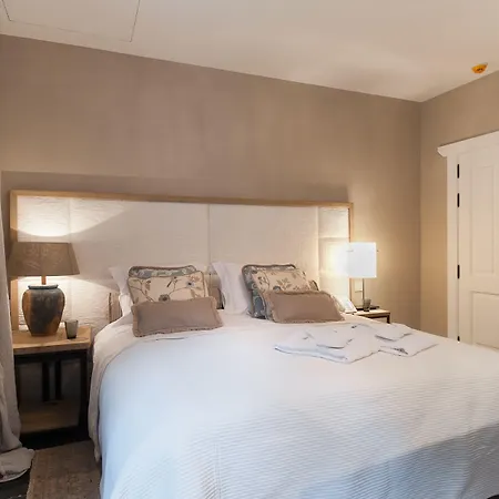 Hotel Boutique Casa Granados 4*