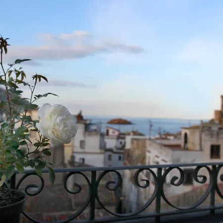 Boutique Casa Granados 4* טוסה דה מאר