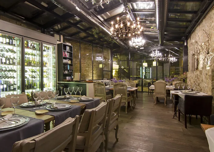 格拉纳多斯精品酒店 4* 滨海托萨